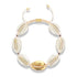 Natürliche Kauri-Muschel | Gold | Cremefarbenes Makramee-Armband